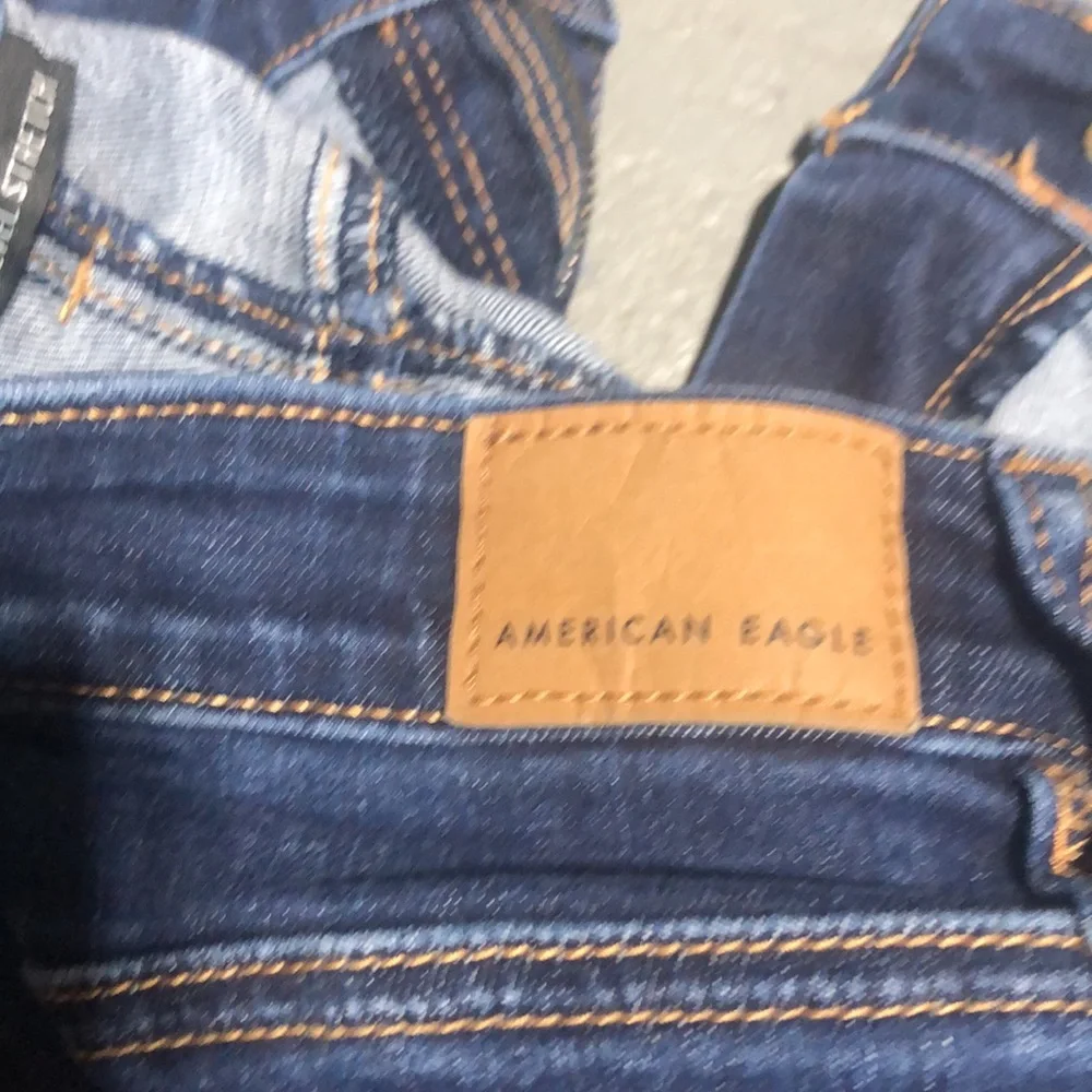 American eagle dark super hi rise jeggings - Picture 3 of 5